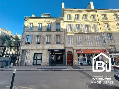 Studio - 17 m² - 1 pièce