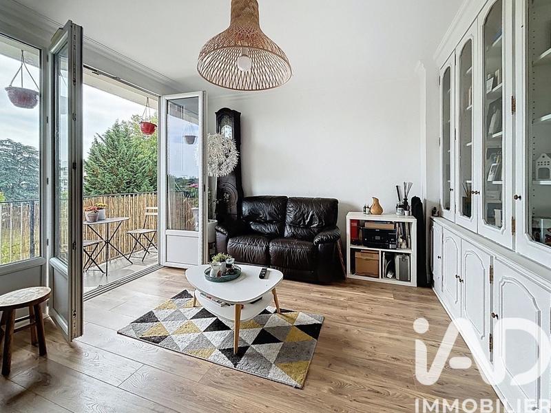 Appartement - 80 m² - 3 pièces