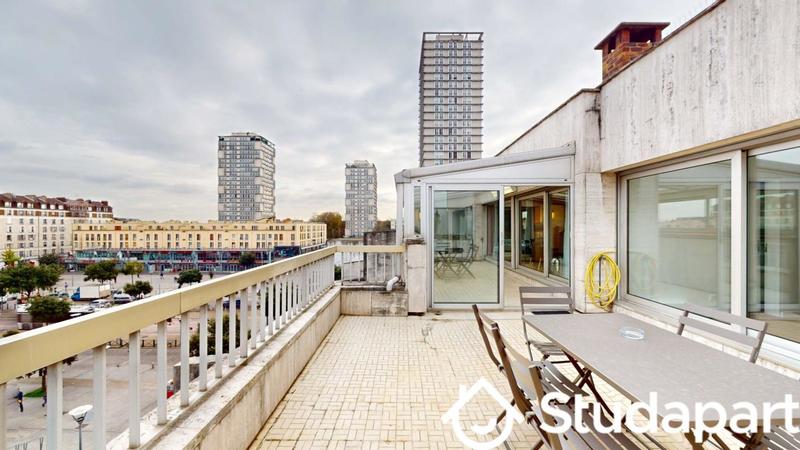 Chambre - 9 m² - 1 pièce