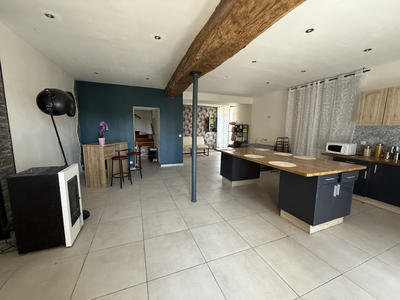 Maison - 138 m² - 5 pièces