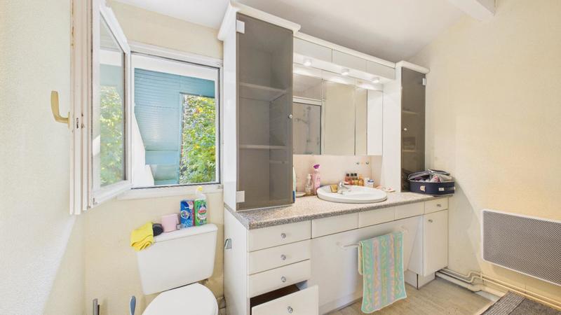 Maison - 102 m² - 5 pièces