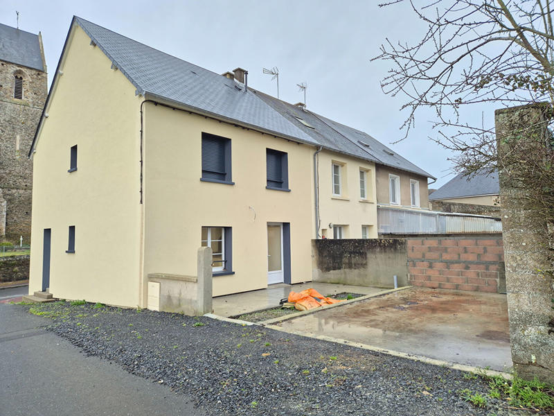 Maison - 96 m² - 4 pièces