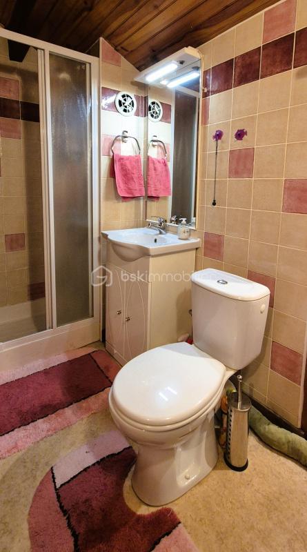 Châlet - 197 m² - 8 pièces