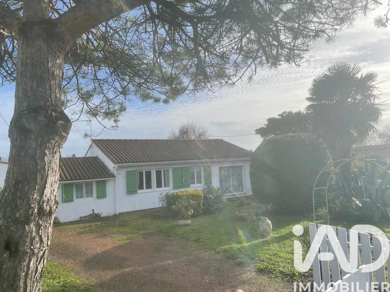 Maison - 96 m² - 5 pièces