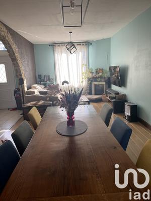 Maison - 97 m² - 4 pièces