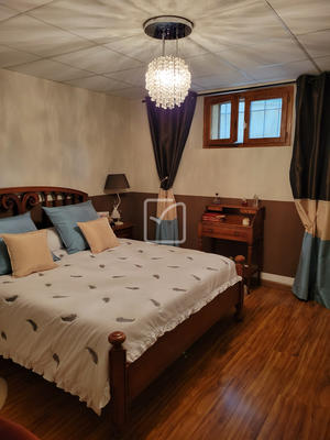 Maison - 178 m² - 7 pièces