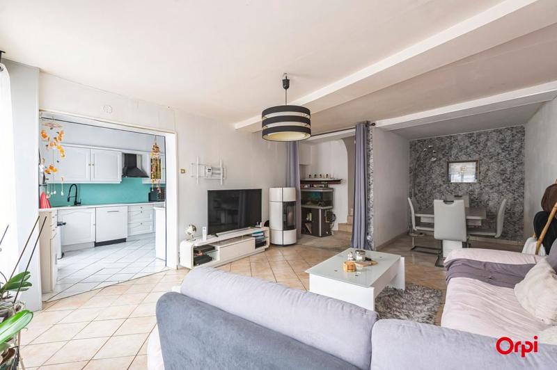 Maison - 97 m² - 4 pièces