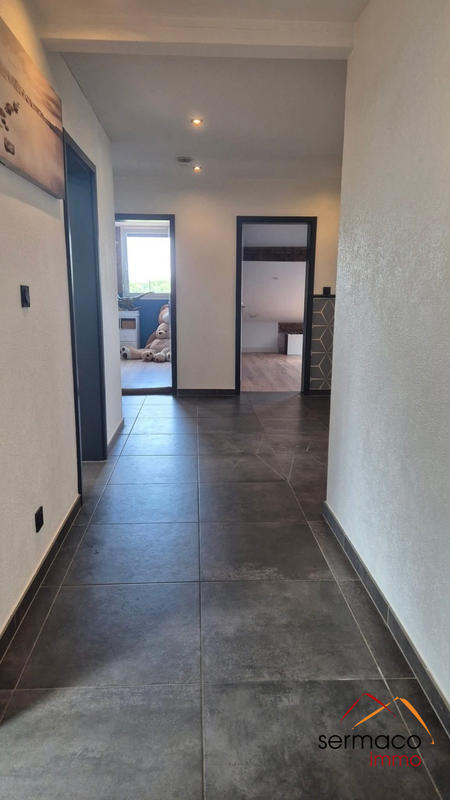 Maison - 330 m² - 7 pièces