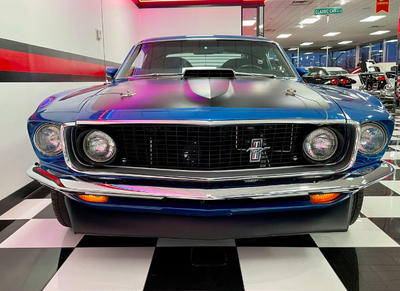 Ford Mustang Factback Mach1