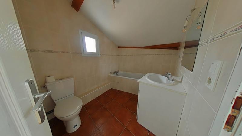 Maison traditionnelle - 94 m² - 4 pièces