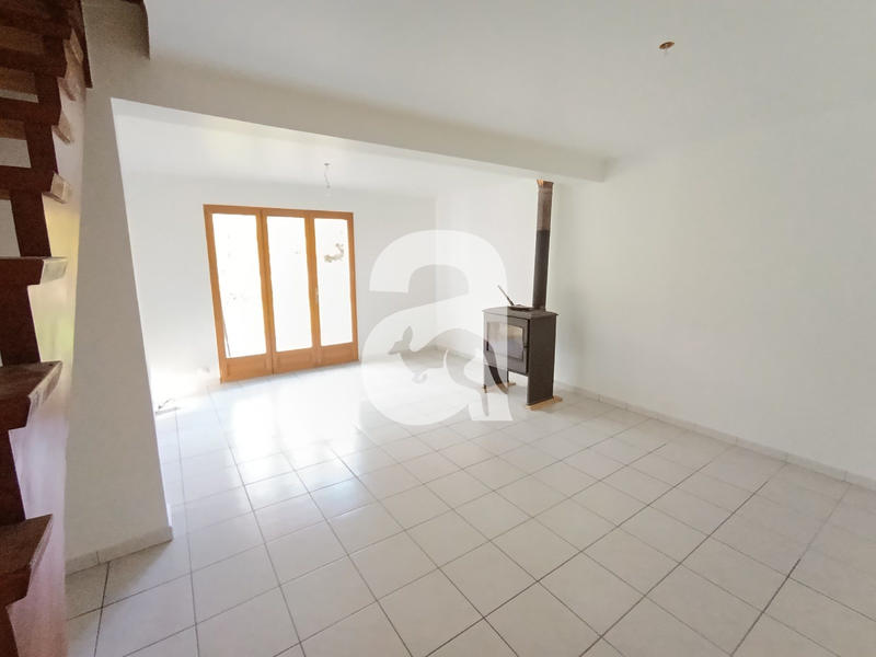 Maison traditionnelle - 82 m² - 3 pièces