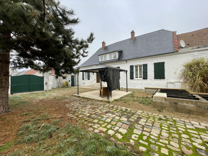 Maison - 170 m² - 6 pièces
