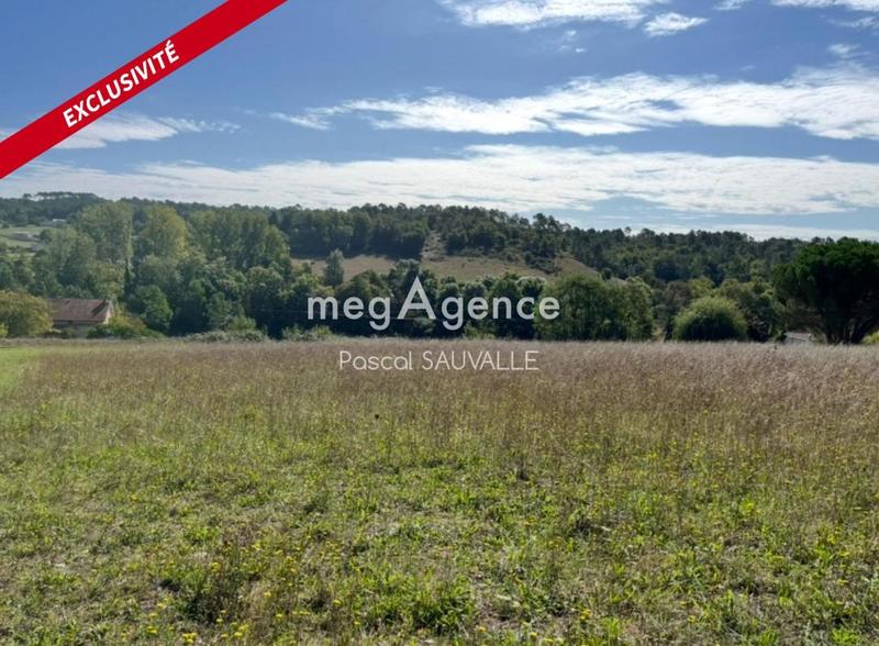 Terrain constructible - 9 300 m²