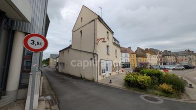 Immeuble - 185 m² - 8 pièces