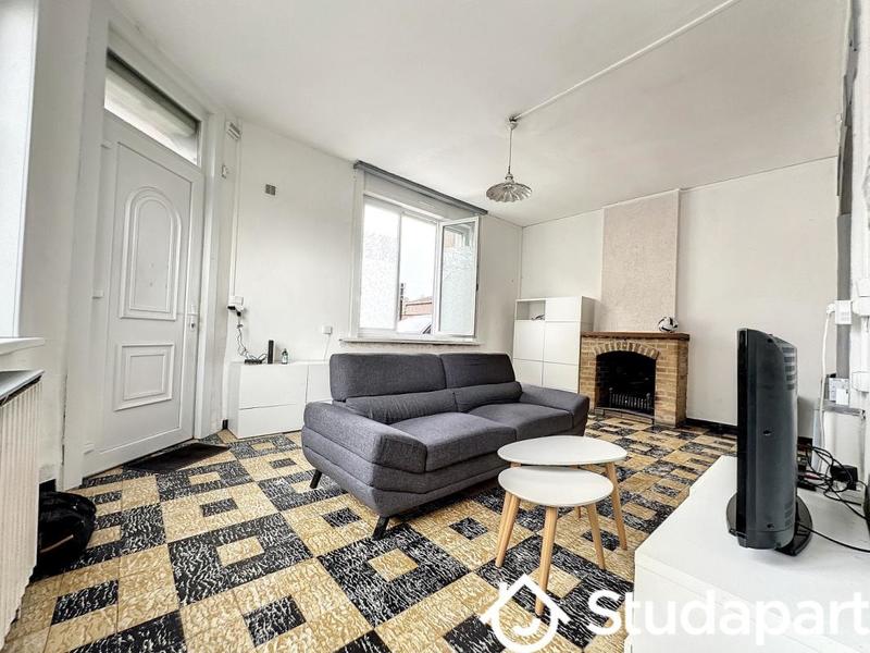 Chambre - 9 m² - 1 pièce