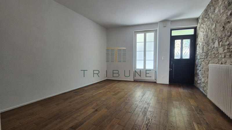 Maison - 180 m² - 6 pièces