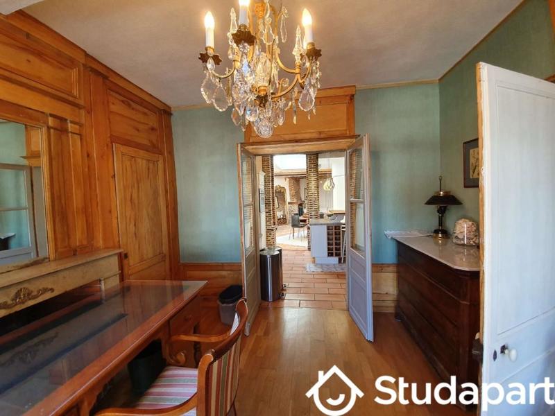 Maison - 170 m² - 8 pièces