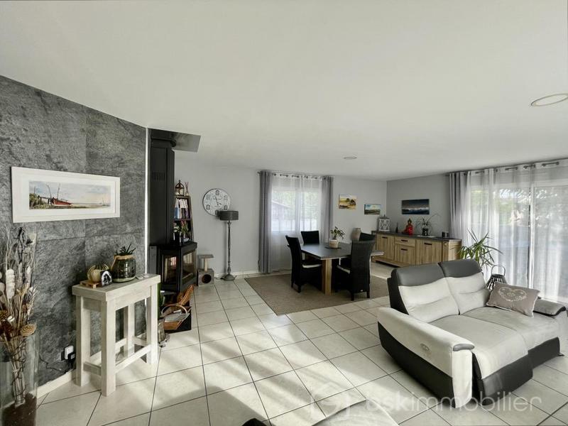 Villa - 148 m² - 6 pièces