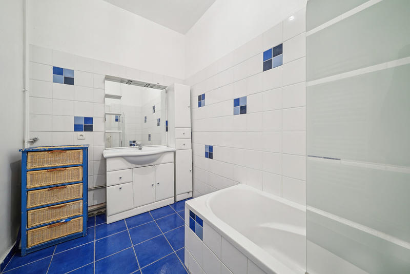 Appartement - 219 m² - 7 pièces