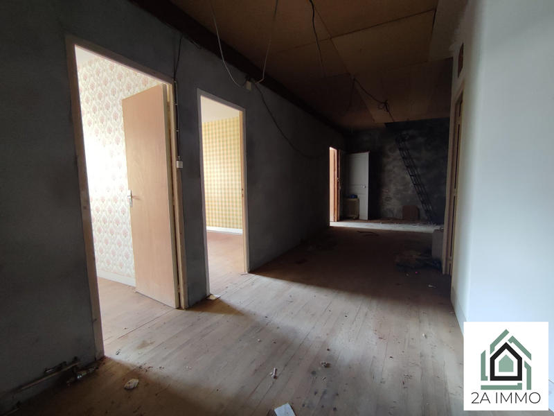 Maison - 168 m² - 10 pièces