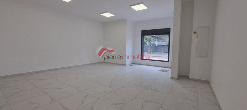 Local commercial - 48 m²