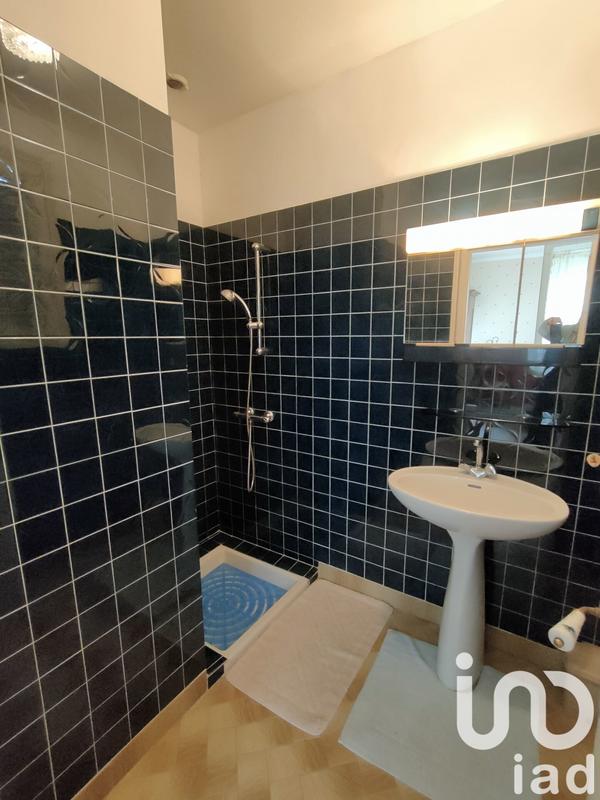 Maison - 204 m² - 7 pièces