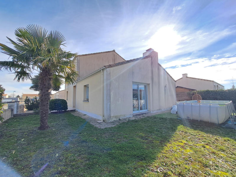 Maison - 183 m² - 8 pièces