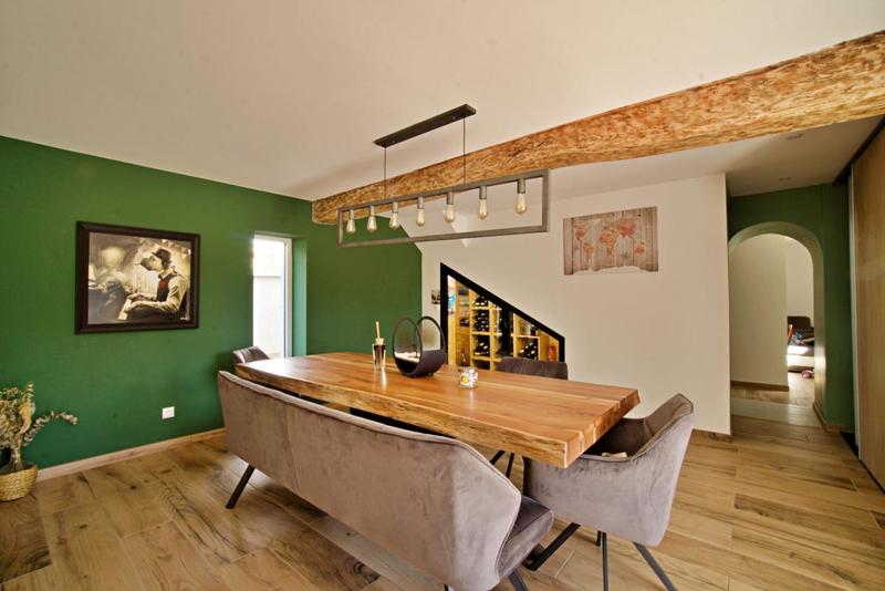 Maison - 147 m² - 5 pièces