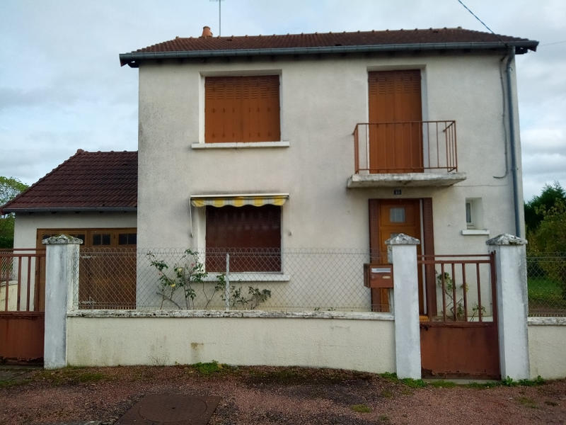 Maison - 80 m² - 5 pièces