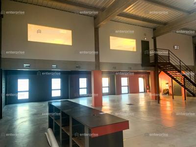 Bureau - 815 m²