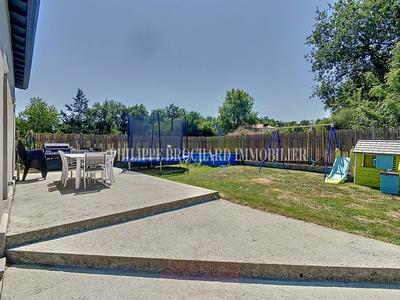 Maison - 98 m² - 5 pièces