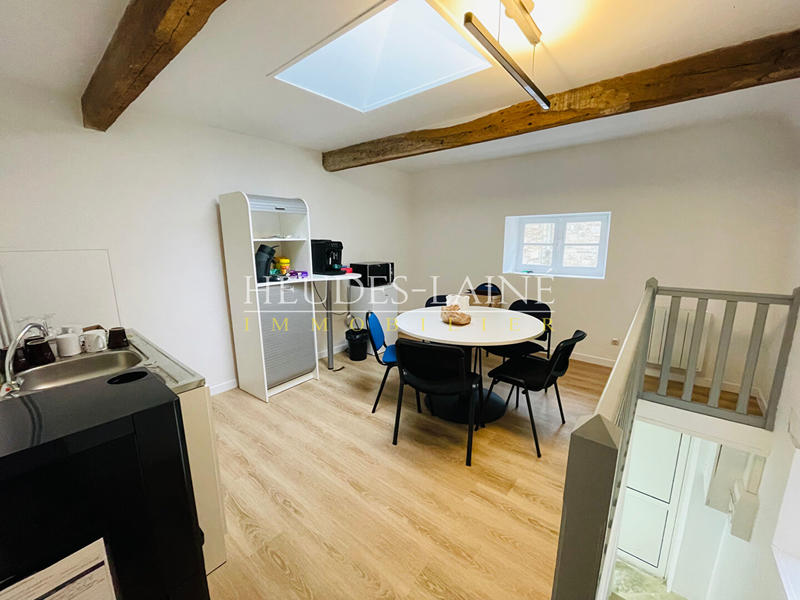 Local d'activités - 97 m²