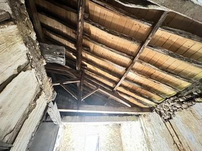 Maison de village - 300 m² - 8 pièces