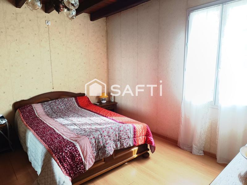 Maison - 140 m² - 5 pièces