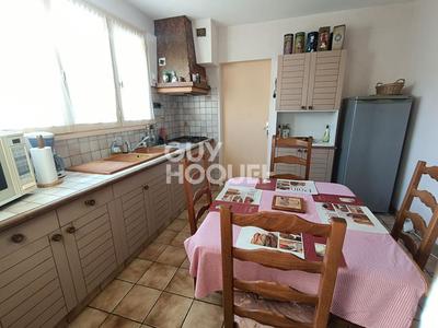 Maison - 110 m² - 6 pièces