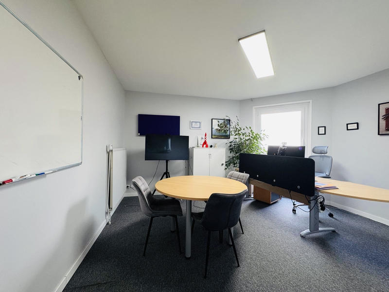 Local commercial - 185 m²