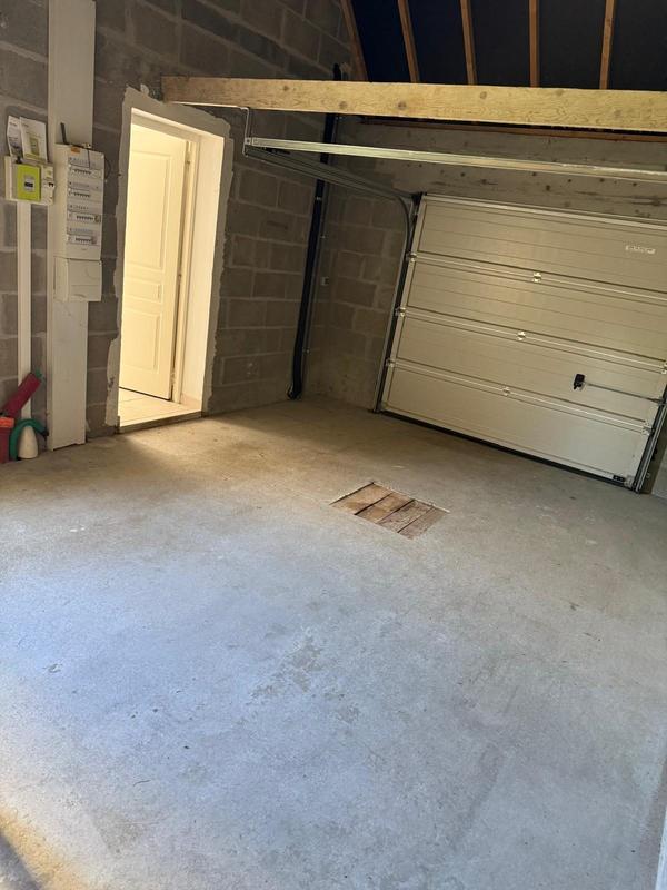 Maison traditionnelle - 105 m² - 6 pièces