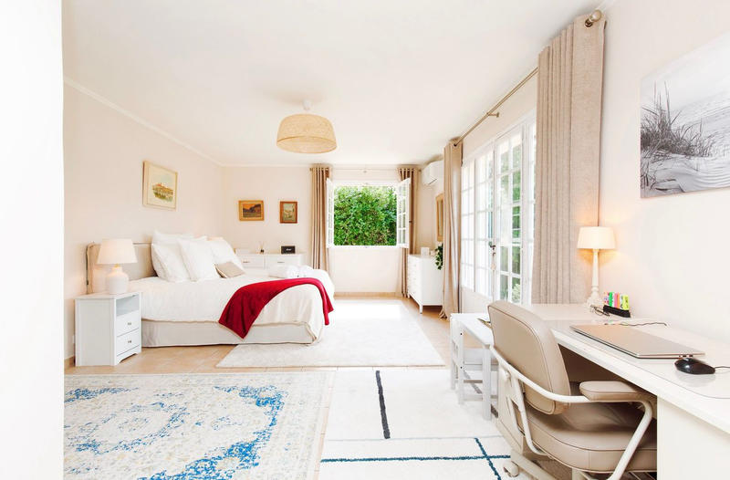 Villa - 260 m² - 8 pièces