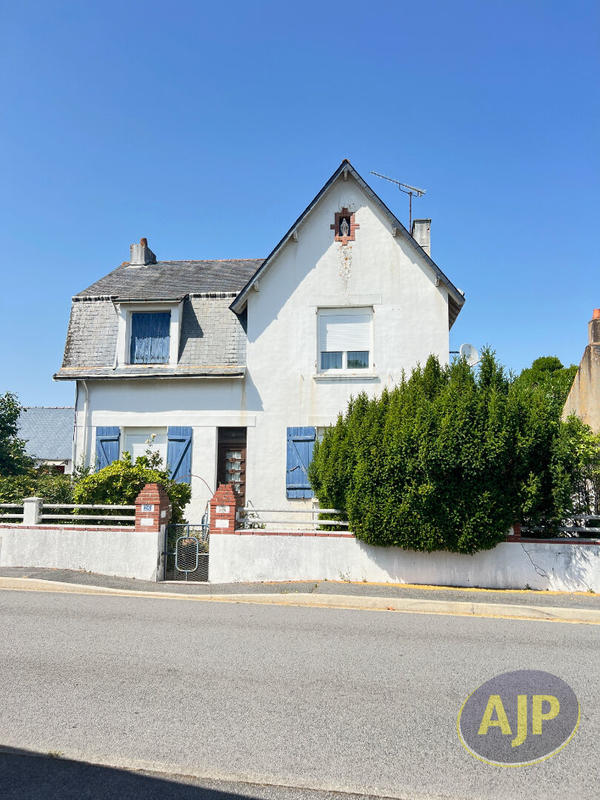 Maison - 110 m² - 4 pièces