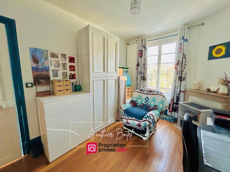 Maison - 170 m² - 8 pièces