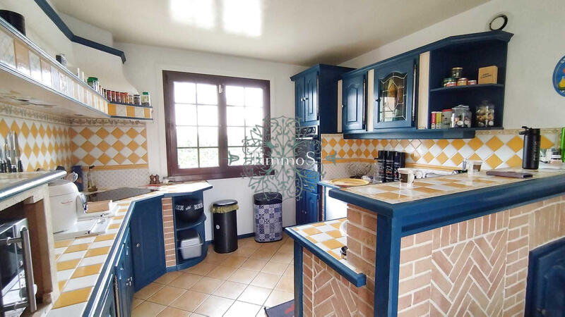 Maison - 158 m² - 6 pièces