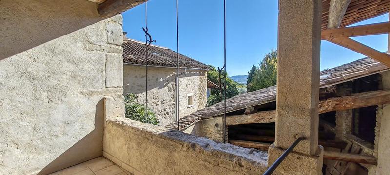 Propriété - 450 m² - 15 pièces