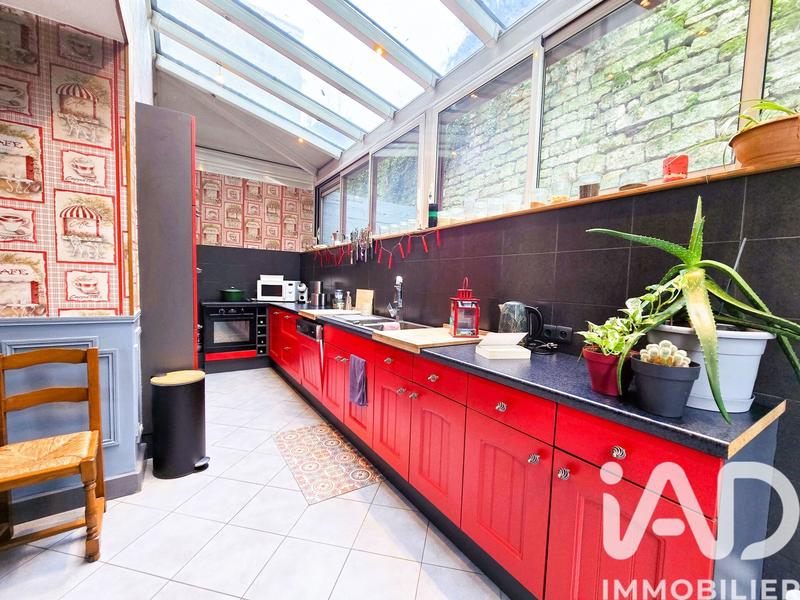 Maison de ville - 201 m² - 8 pièces