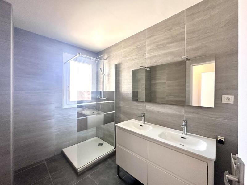 Maison - 86 m² - 5 pièces