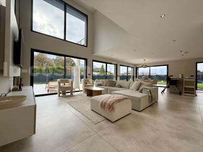 Villa - 146 m² - 5 pièces