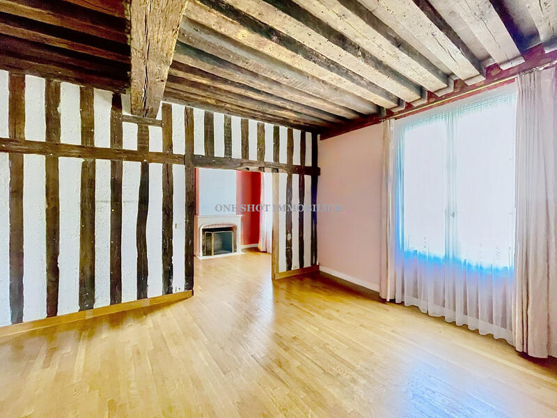 Maison - 170 m² - 8 pièces