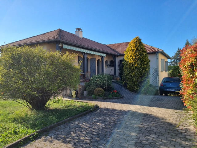 Maison - 166 m² - 6 pièces