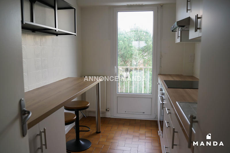 Appartement - 82 m² - 4 pièces