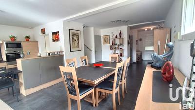 Maison - 125 m² - 6 pièces