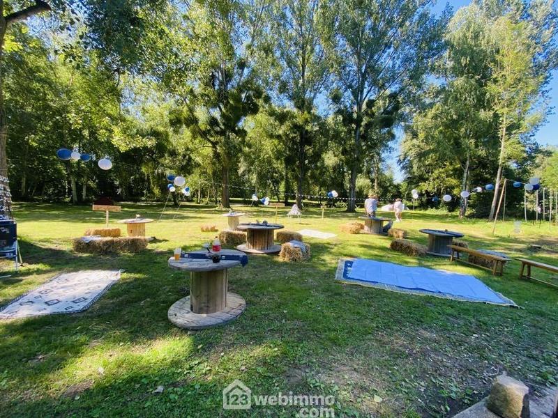 Terrain - 11 300 m²